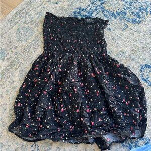 Black strapless dress